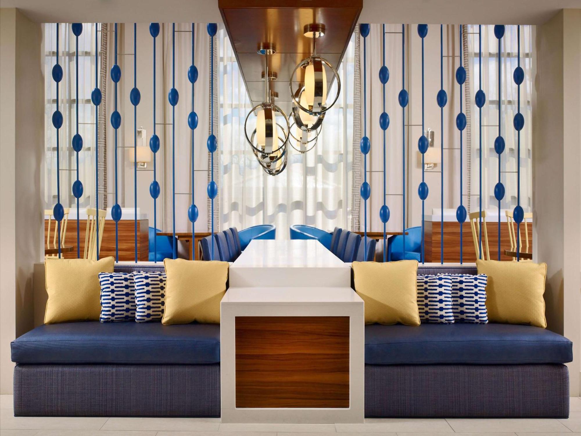 Staybridge Boston - By Ihg 3*