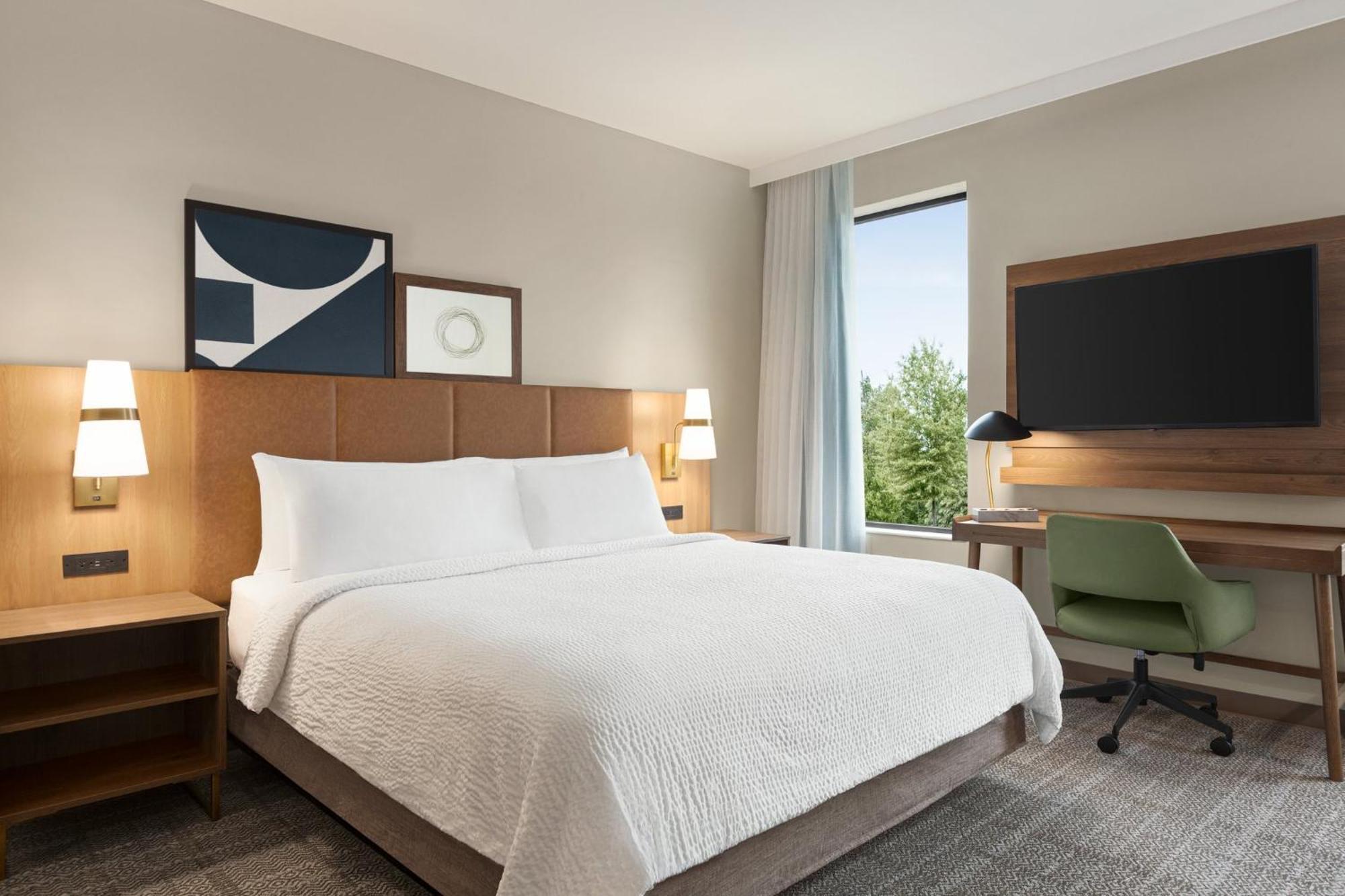 Staybridge Boston - By Ihg Hotel 3*