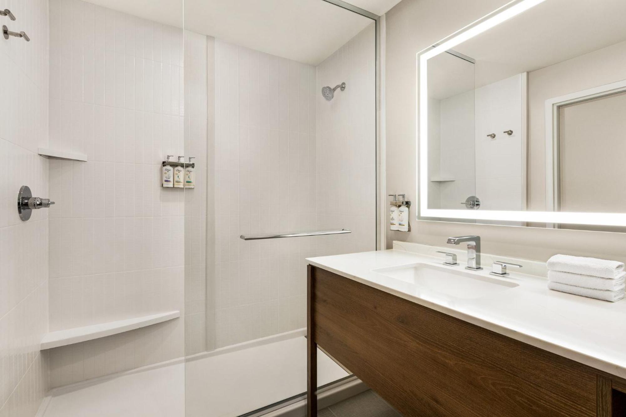 Staybridge Boston - By Ihg 3* Burlington